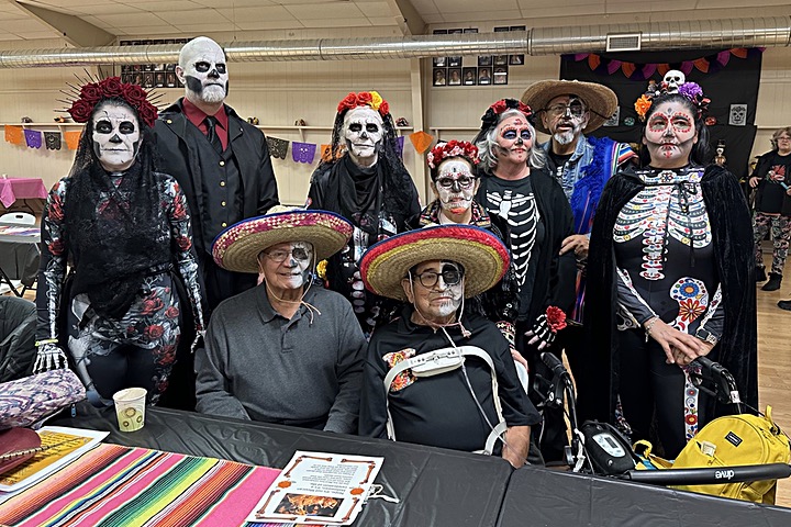 PHOTO ESSAY:  Remebrances at 'Dia de los Muertos' Dance Party