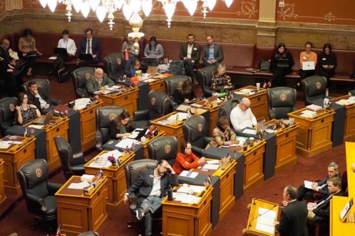 Colorado Senate Votes to Shorten 'Medical-Aid-in-Dying' Waiting Period
