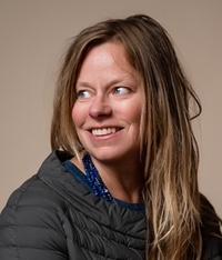 photo of Heidi Steltzer