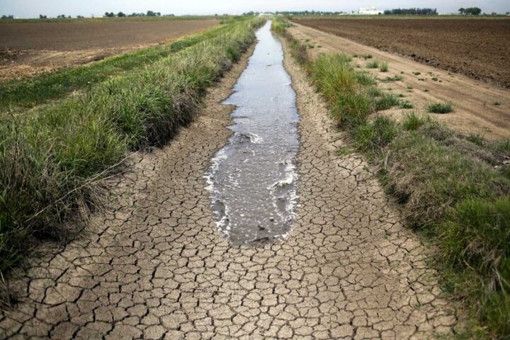 BIG PIVOTS: Shared Risk at the Heart of the Colorado River Debate
