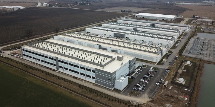 The Amazon Web Services data center in Columbus, Ohio.