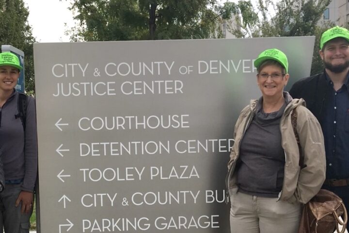 Volunteer Network Documents ICE Operations in Colorado