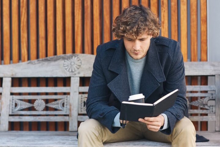 INTEL FROM THE IVORY TOWER: How to Make 'Reading' Great Again... for Men