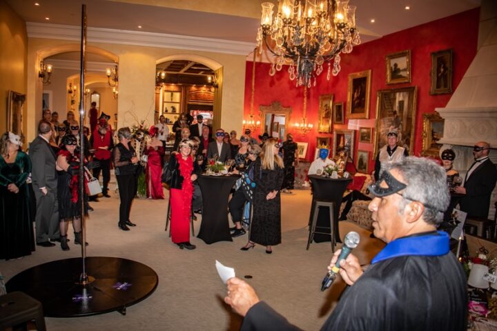 PHOTO ESSAY: Archuleta Seniors 'Masquerade Party' a Resounding Success