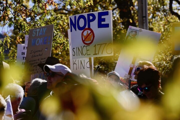 'No Kings' Protest Marches Continue to Grow