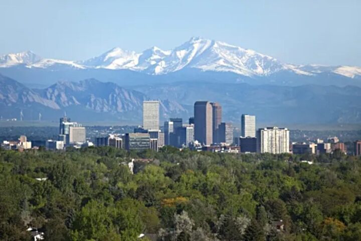 As States Spend Millions Wooing Data Centers, Colorado is Having a Reckoning