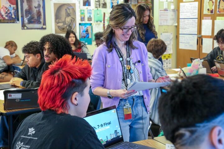 INTERVIEW: This Colorado Teachers Gives Out Pocket Copies of the U.S. Constitution