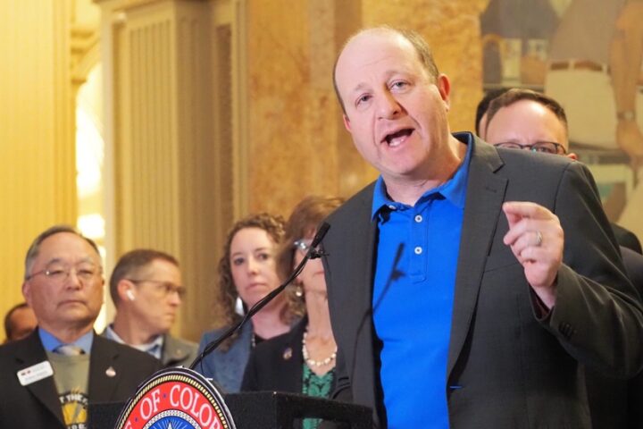 Governor Polis Vetoes Bill to Allow Civil Suits Against Immigration Authorities