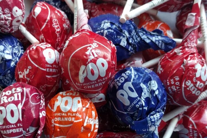 READY, FIRE, AIM: A Sucker in a 'Tootsie Pop' World
